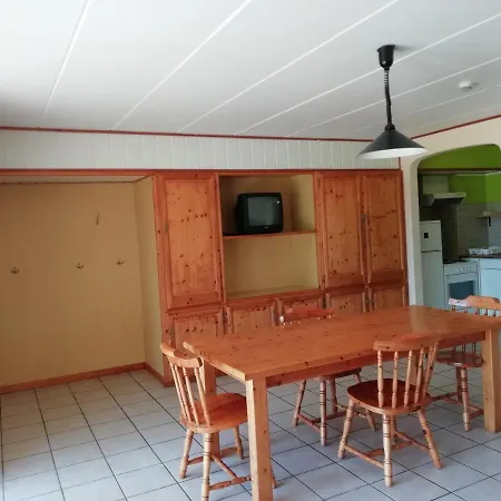 Hotel Dry Les Courtis