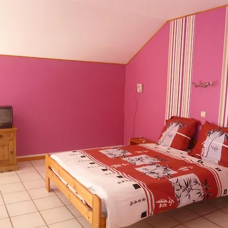 Dry Les Courtis 2* 로버트빌